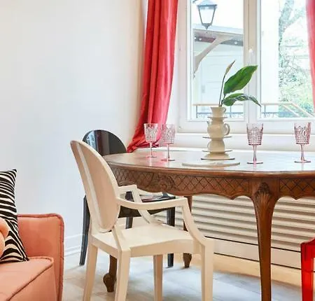 Art Apartment